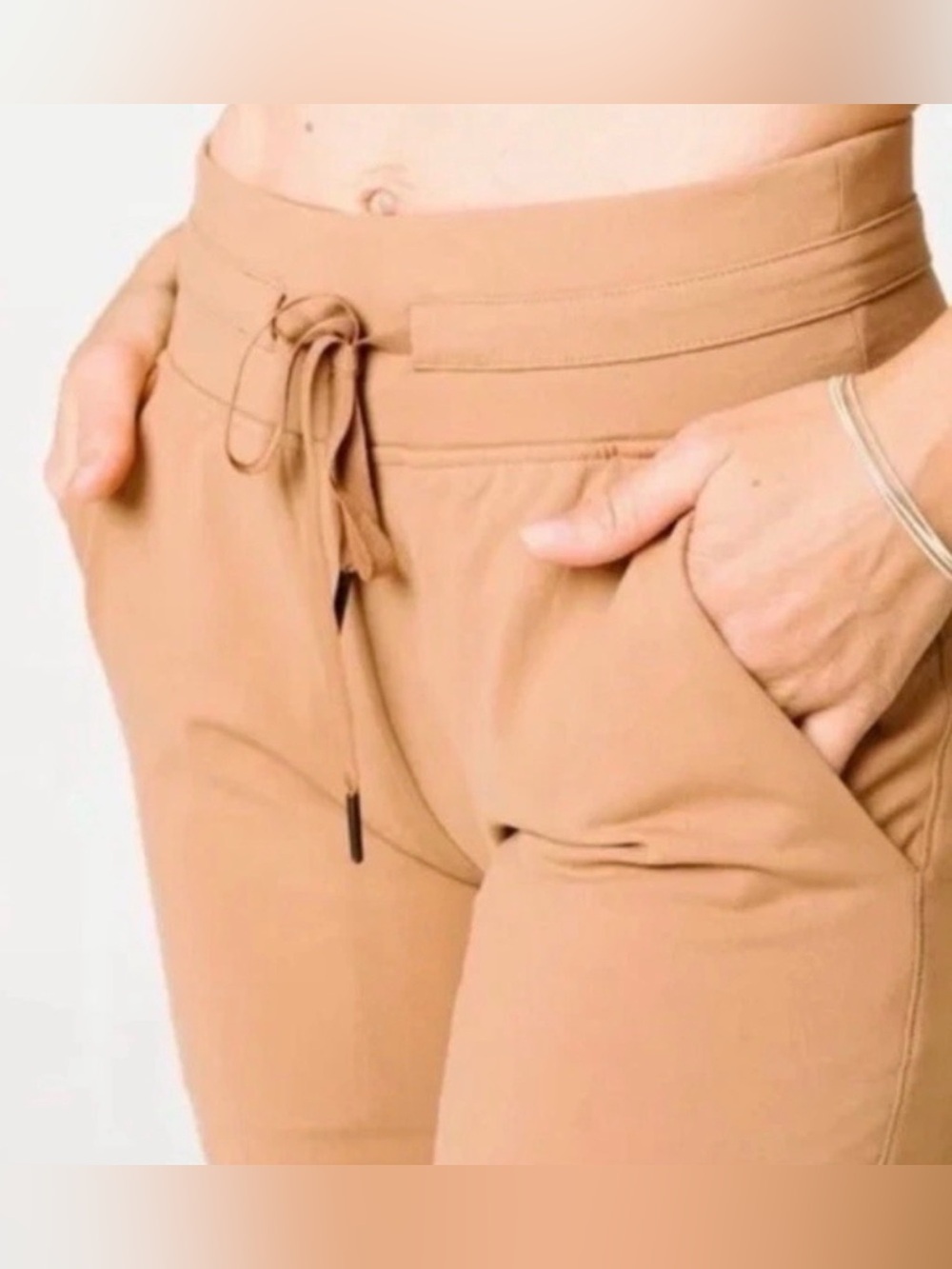 ZYIA  Camel Ascend Joggers Medium
